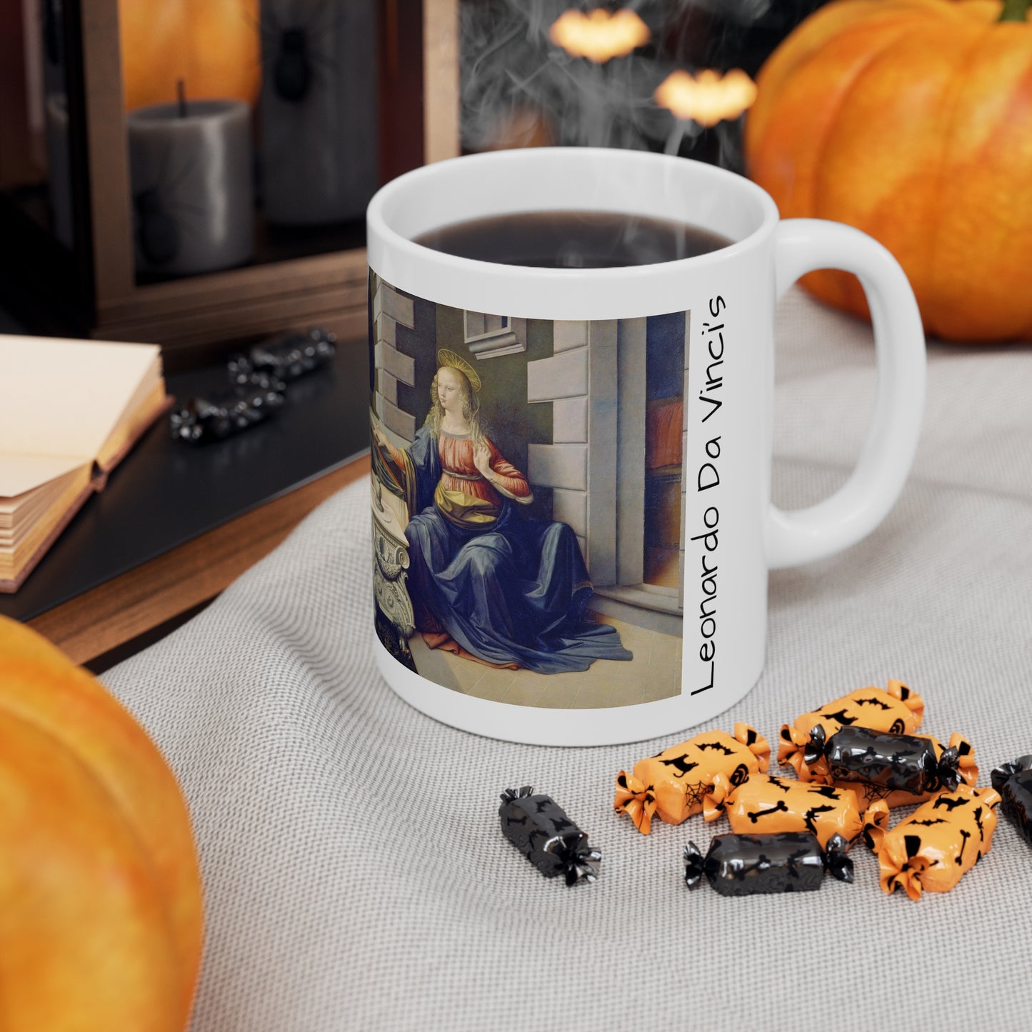 Leonardo Da Vinci's- The Annunciation 11oz mug