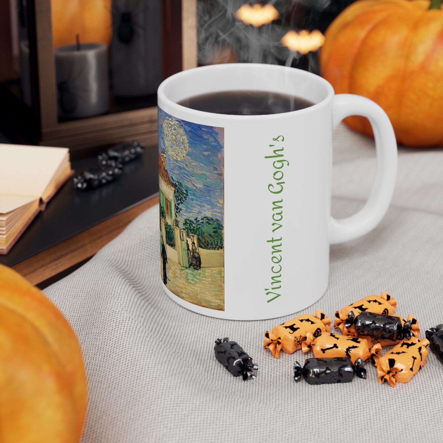 Vincent van Gogh's White House at Night 11oz mug